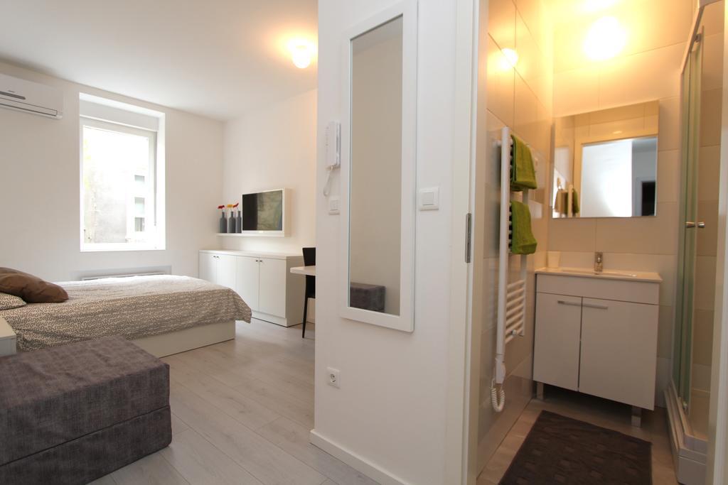 Apartments Simple Teslina Zagreb Ngoại thất bức ảnh